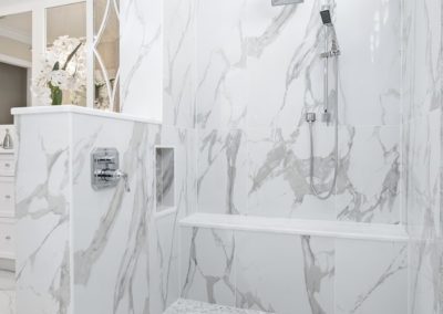 Bathroom Remodel - after - Mediterra_Davinci Cabinetry (Buonasera) (7)